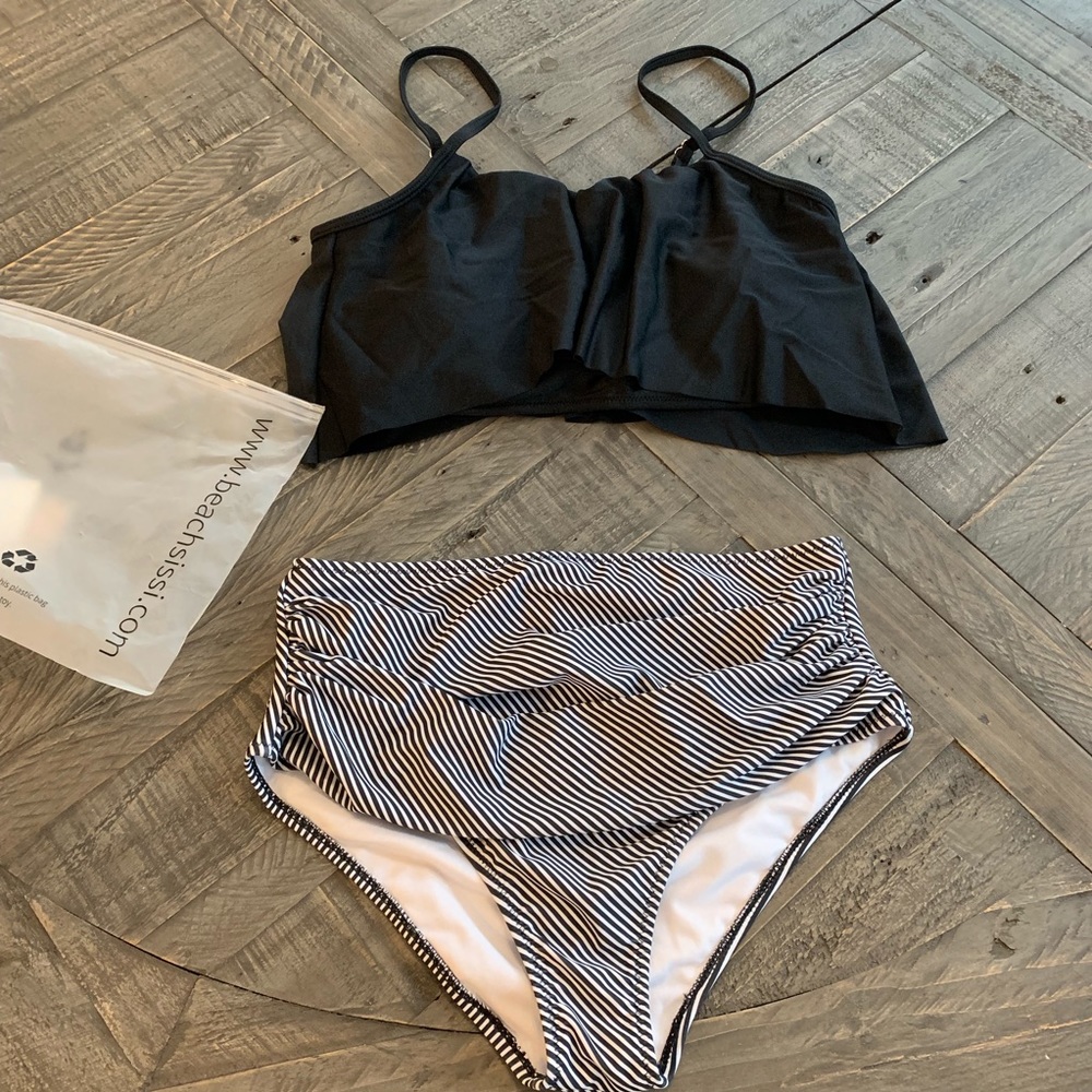 New High waisted swimsuit